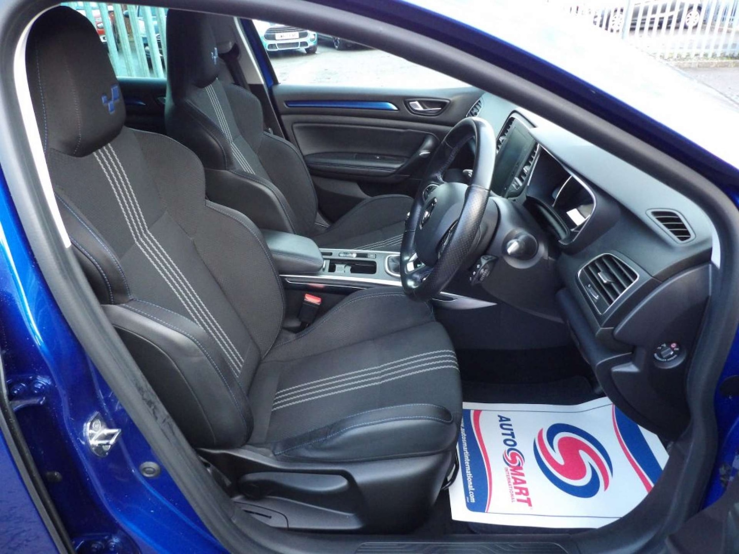 Used Renault Megane 2018 for sale - 76507181: Photo 11