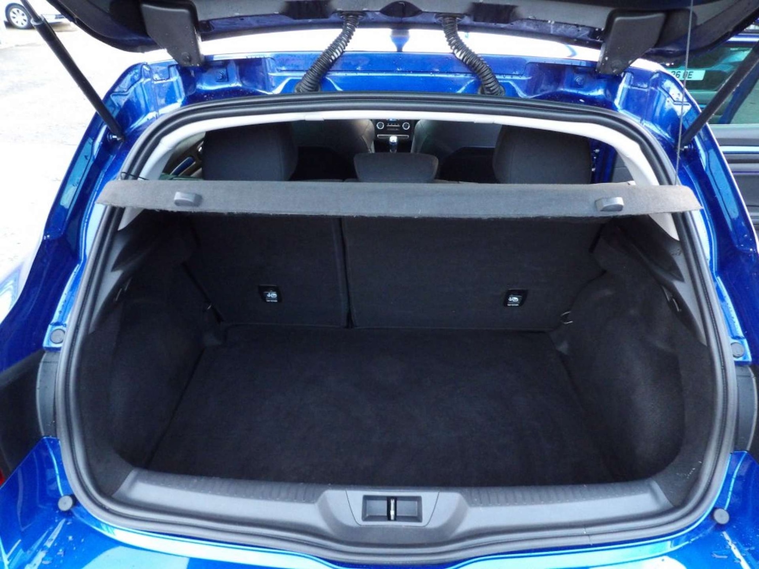 Used Renault Megane 2018 for sale - 76507181: Photo 18