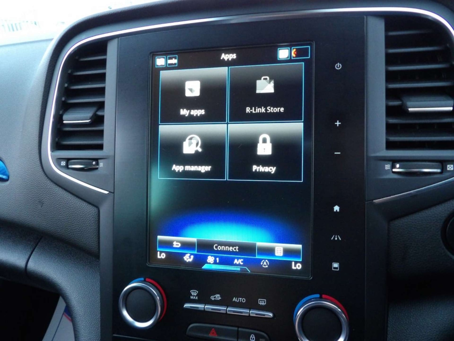 Used Renault Megane 2018 for sale - 76507181: Photo 34