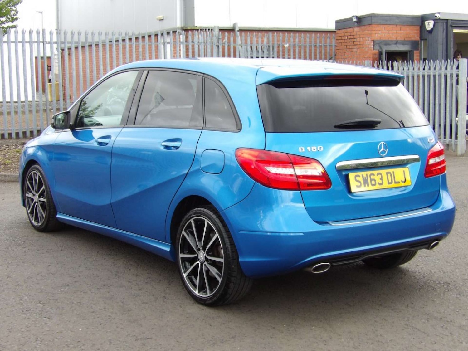 Used Mercedes-Benz B Class 2013 for sale - 77249219: Photo 5