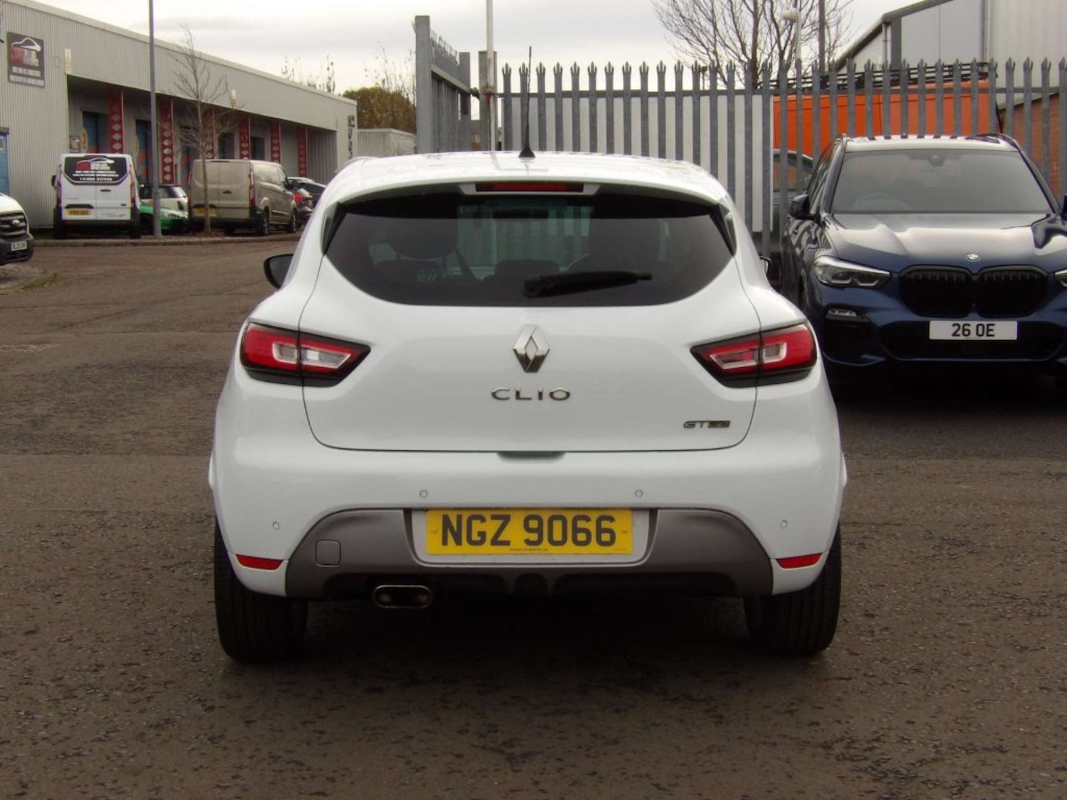 Used Renault Clio 2019 for sale - 76397222: Photo 4