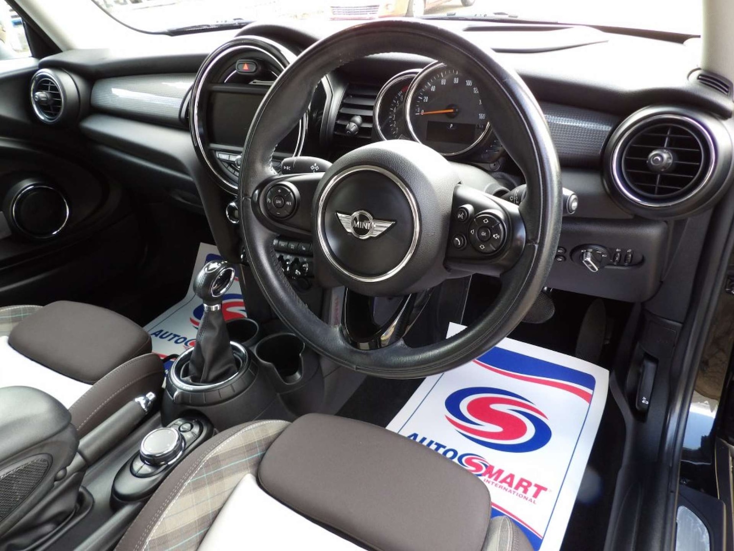 Used MINI Hatch 2015 for sale - 76278189: Photo 10