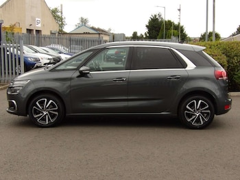Used Citroen C4 Picasso 2017 for sale - 76602148: Photo