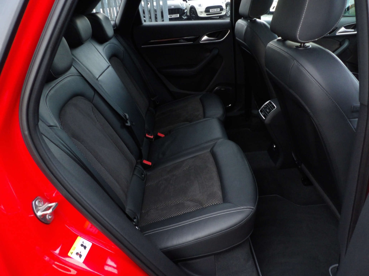 Used Audi Q3 2017 for sale - 77289432: Photo 16