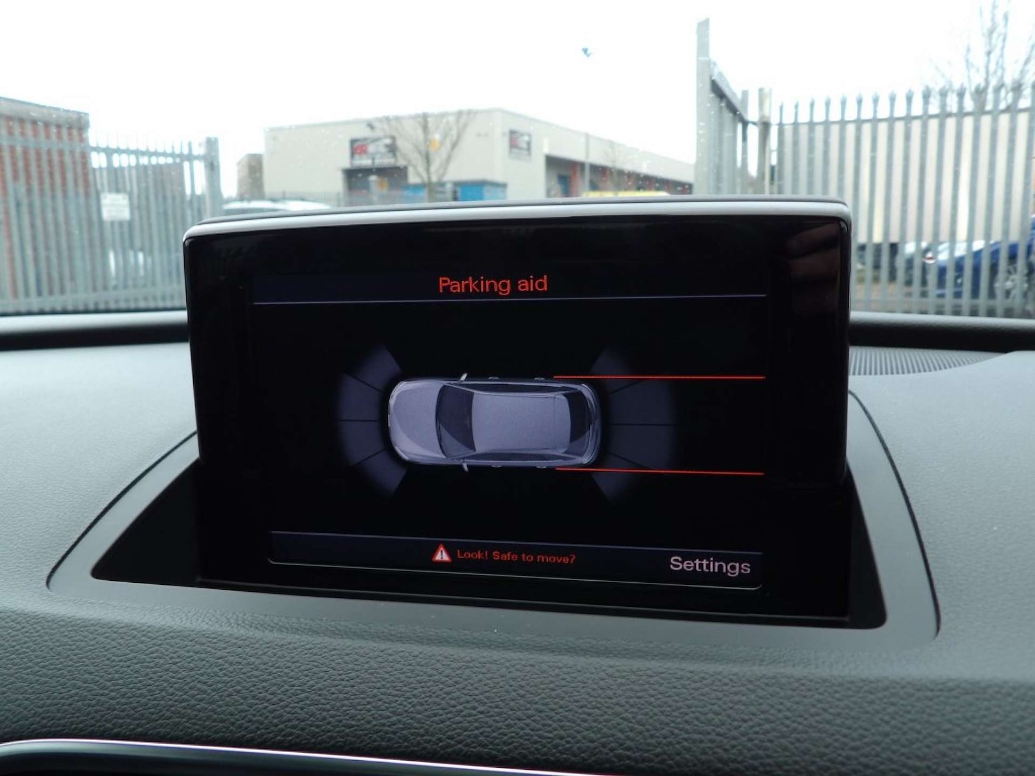 Used Audi Q3 2017 for sale - 77289432: Photo 37