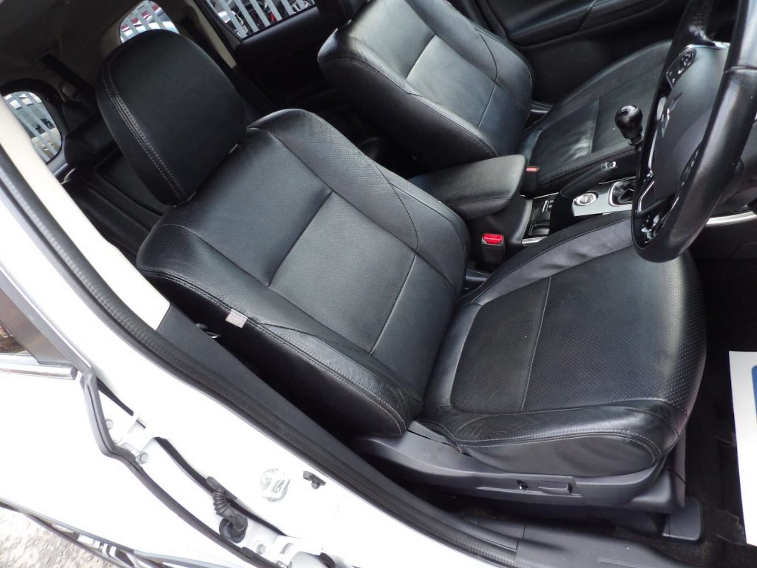 Used Mitsubishi Outlander 2017 for sale - 77198028: Photo 12