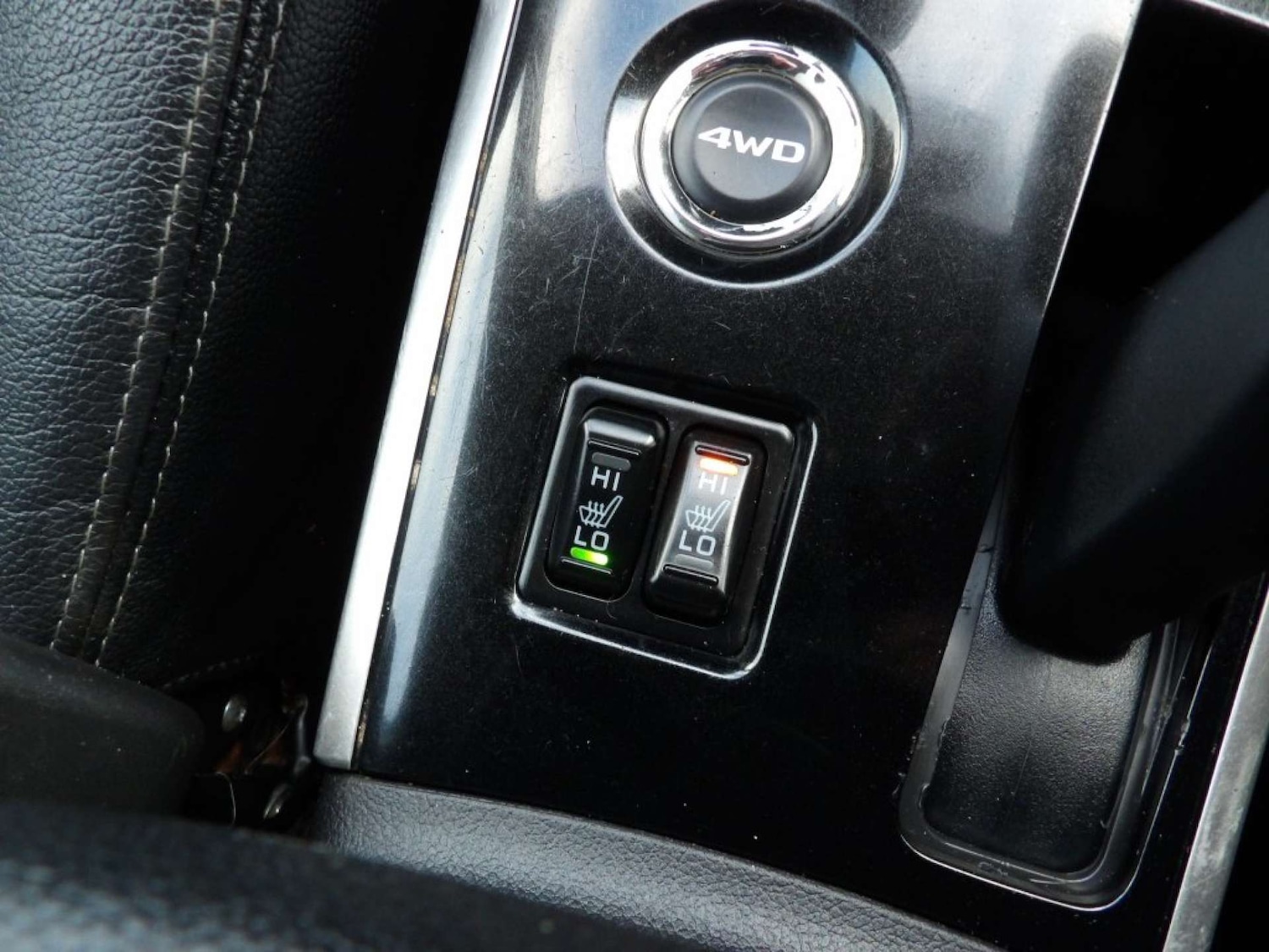 Used Mitsubishi Outlander 2017 for sale - 77198028: Photo 29