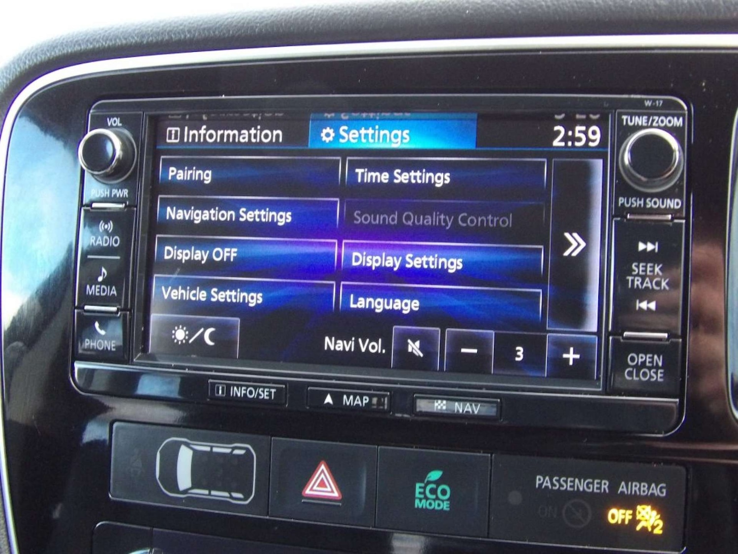 Used Mitsubishi Outlander 2017 for sale - 77198028: Photo 37