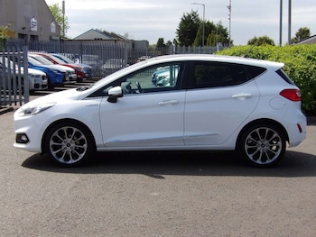 Used Ford Fiesta 2018 for sale - 79004967: Photo