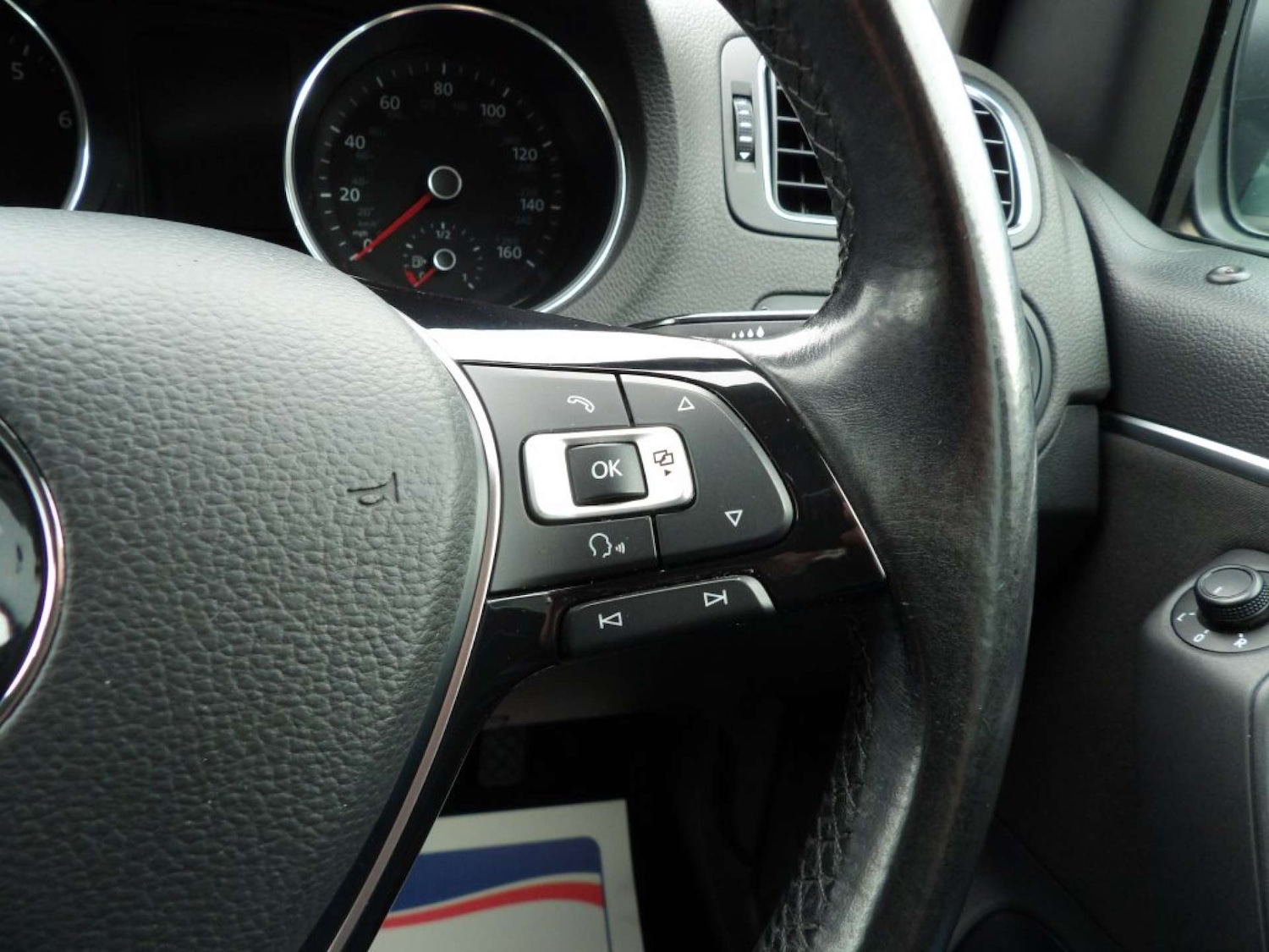 Used Volkswagen Polo 2017 for sale - 76600909: Photo 24