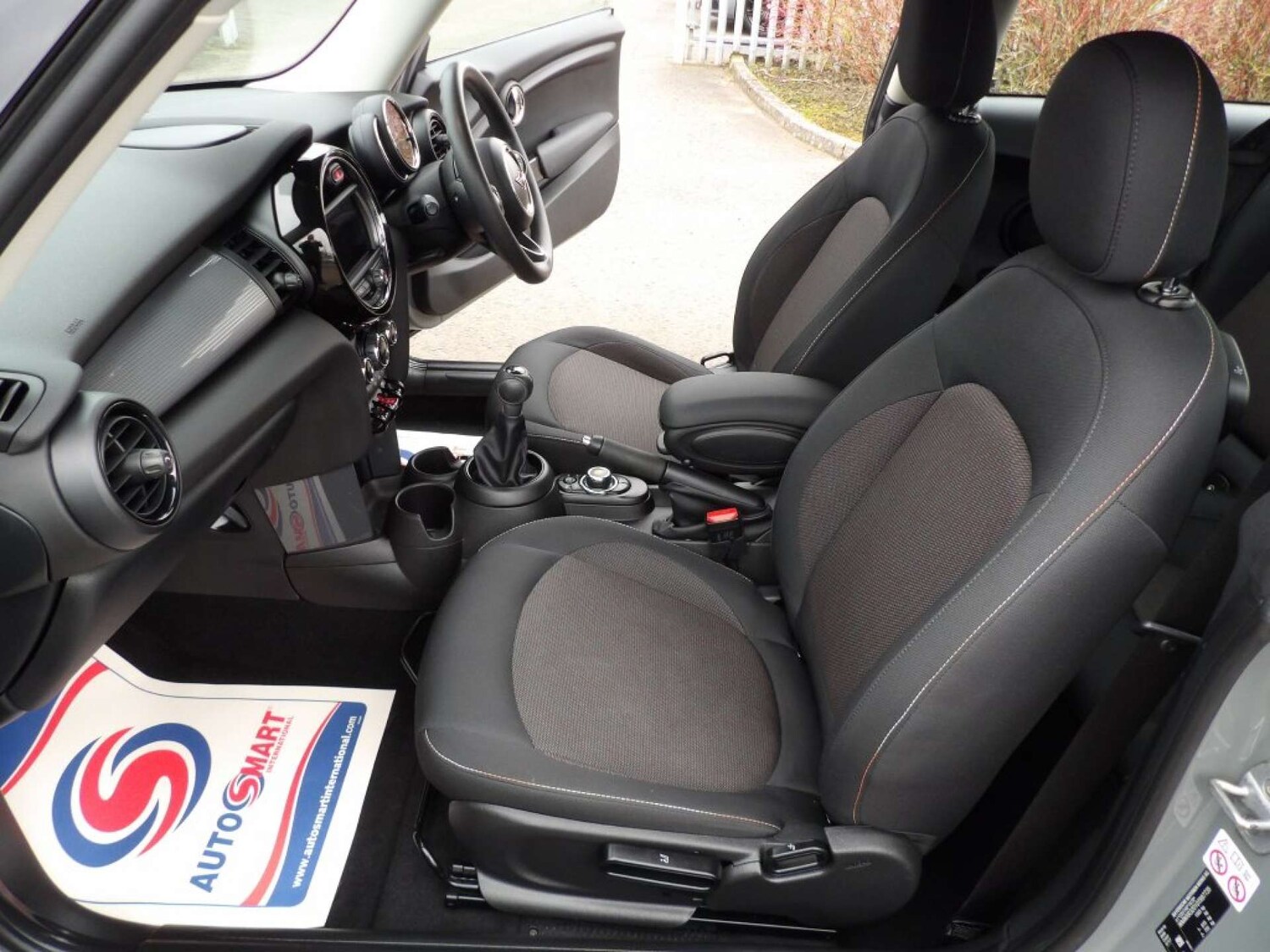 Used MINI Hatch 2019 for sale - 77682111: Photo 15