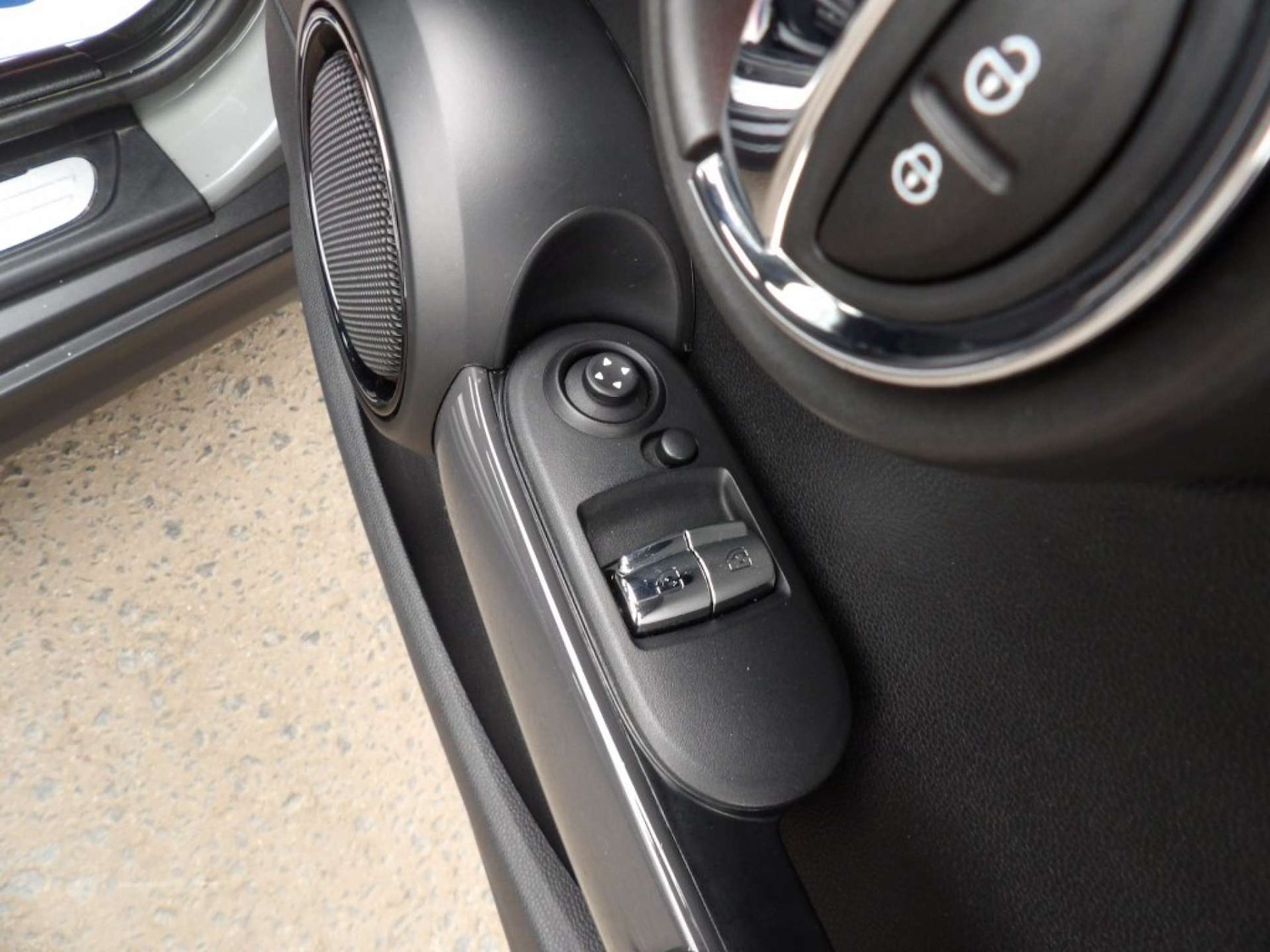 Used MINI Hatch 2019 for sale - 77682111: Photo 20