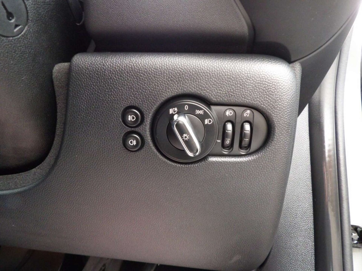 Used MINI Hatch 2019 for sale - 77682111: Photo 21