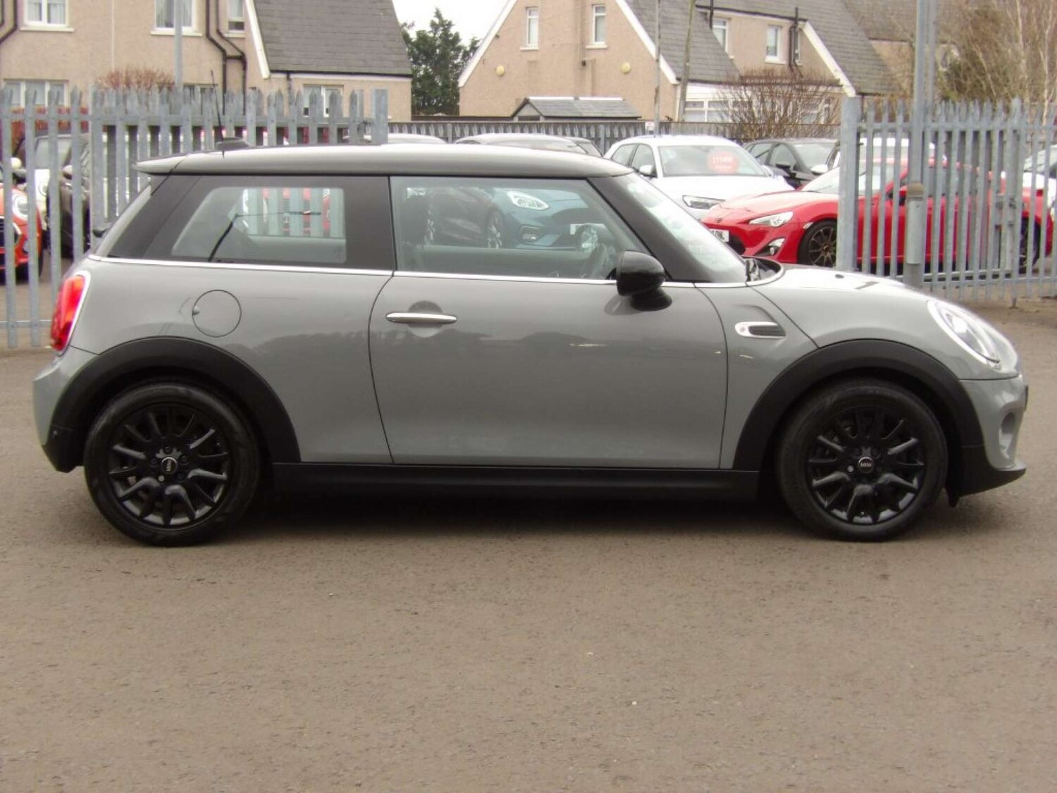 Used MINI Hatch 2019 for sale - 77682111: Photo 8