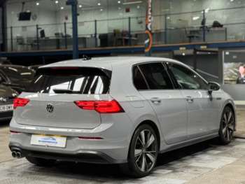 Used Volkswagen Golf 2021 for sale - 75110047: Photo