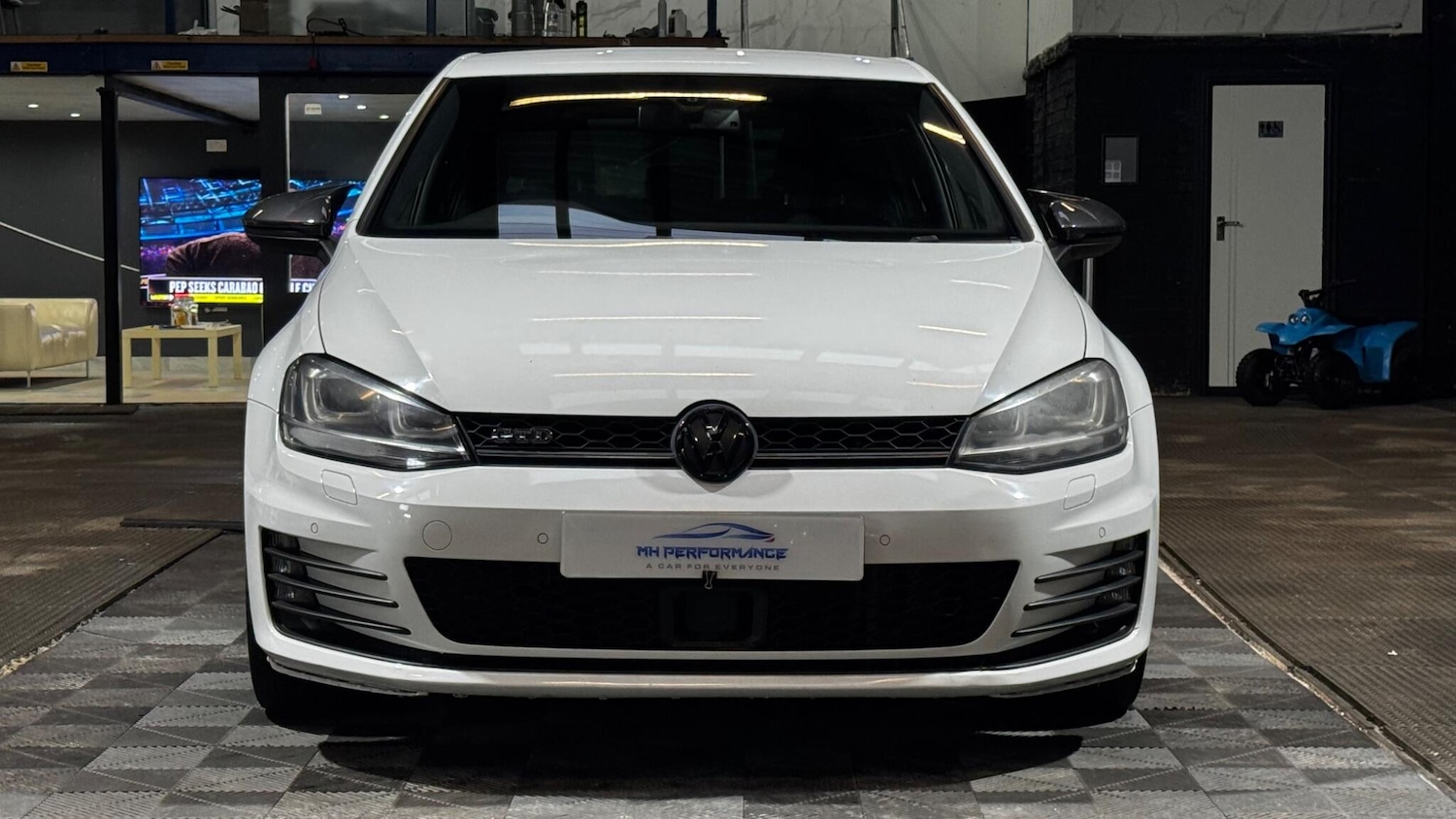 Used Volkswagen Golf 2014 for sale - 77454873: Photo 2