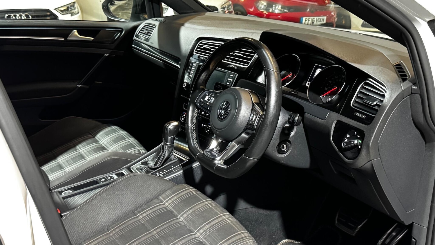 Used Volkswagen Golf 2014 for sale - 77454873: Photo 31