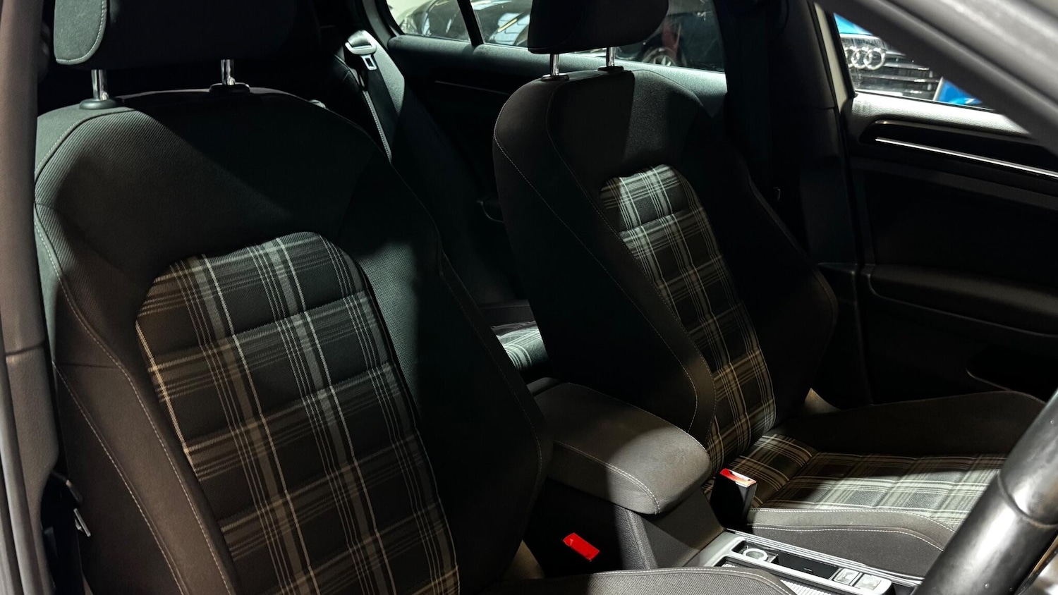 Used Volkswagen Golf 2014 for sale - 77454873: Photo 39