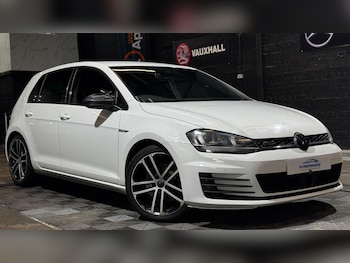 Used Volkswagen Golf 2014 for sale - 77454873: Photo