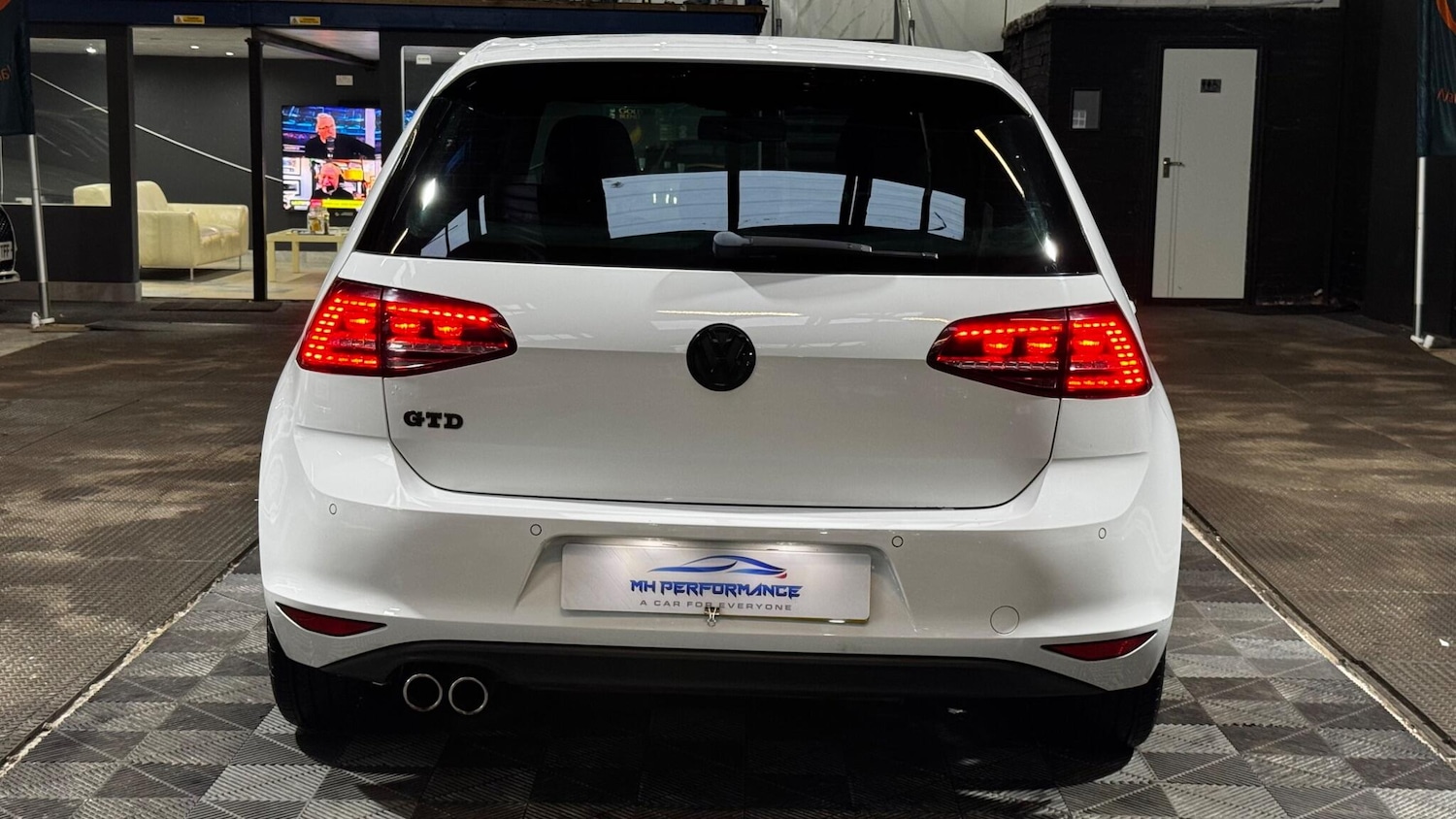 Used Volkswagen Golf 2014 for sale - 77454873: Photo 4