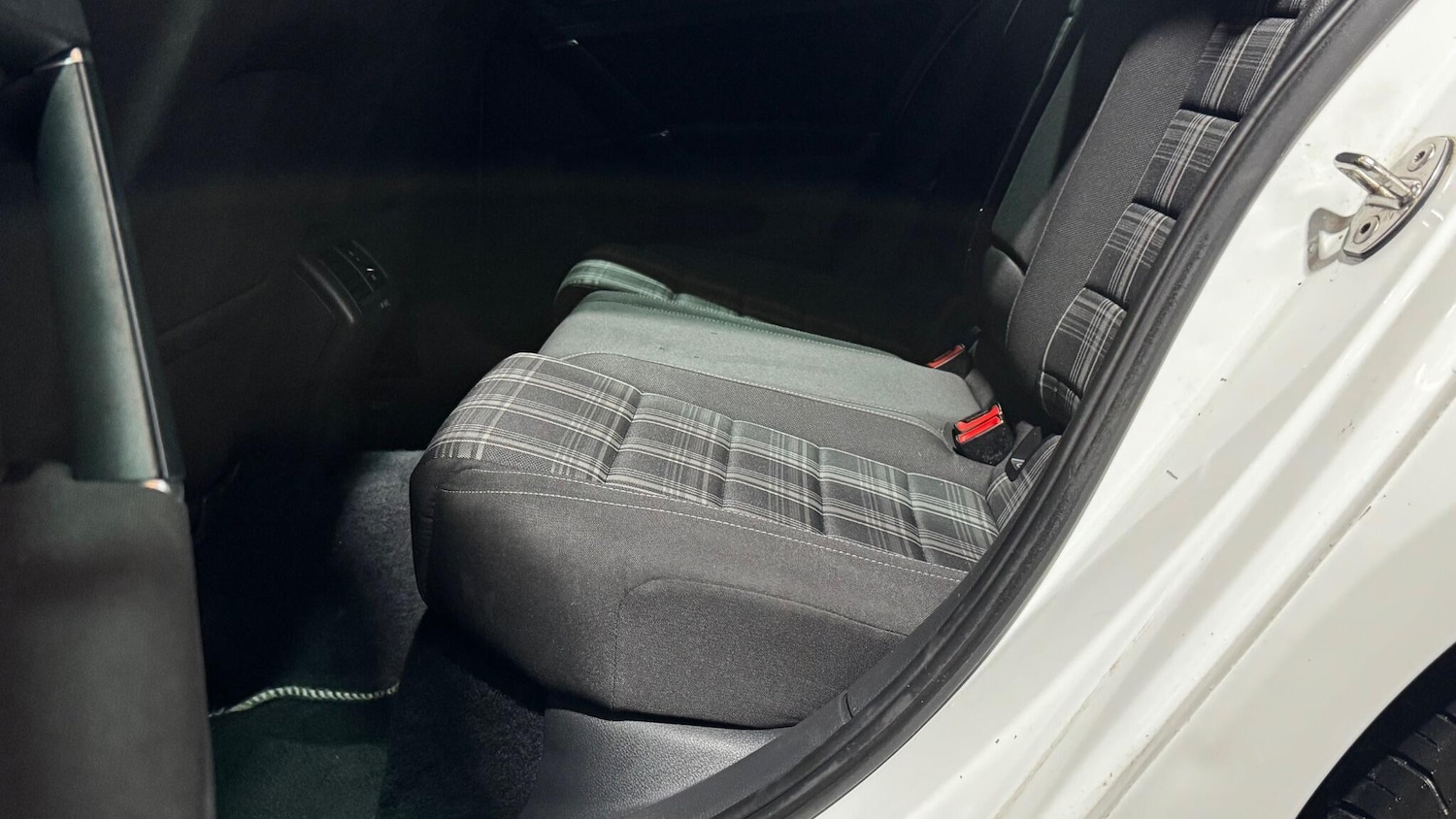 Used Volkswagen Golf 2014 for sale - 77454873: Photo 47