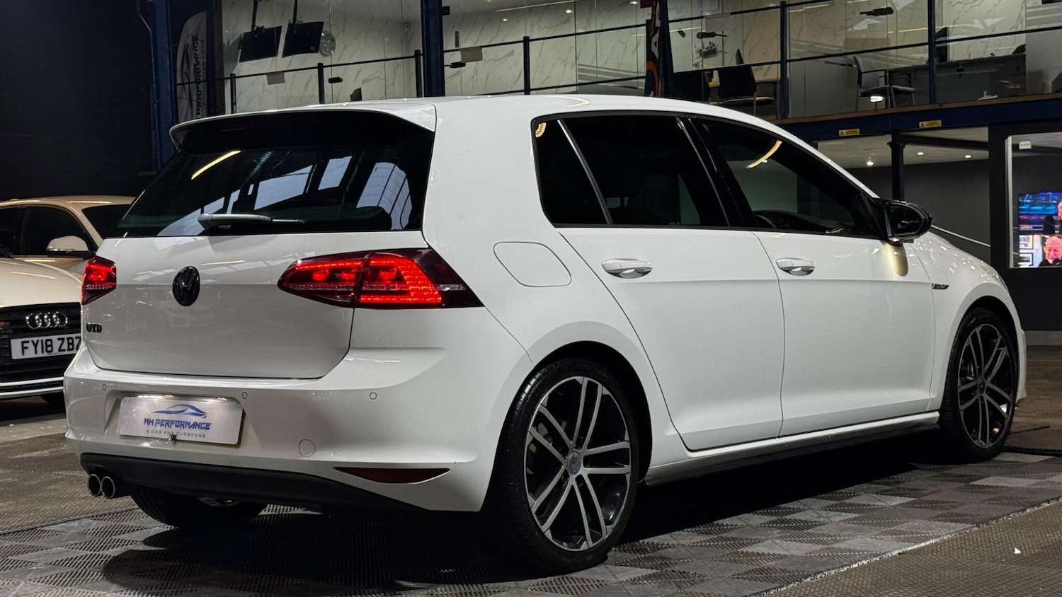 Used Volkswagen Golf 2014 for sale - 77454873: Photo 70