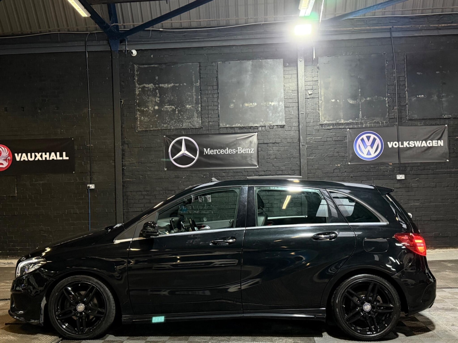 Used Mercedes-Benz B Class 2016 for sale - 77400812: Photo 10