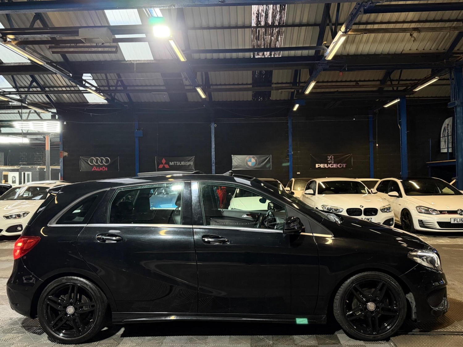 Used Mercedes-Benz B Class 2016 for sale - 77400812: Photo 12