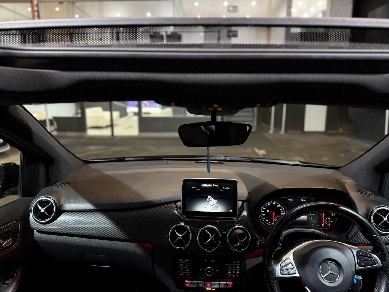 Used Mercedes-Benz B Class 2016 for sale - 77400812: Photo 34