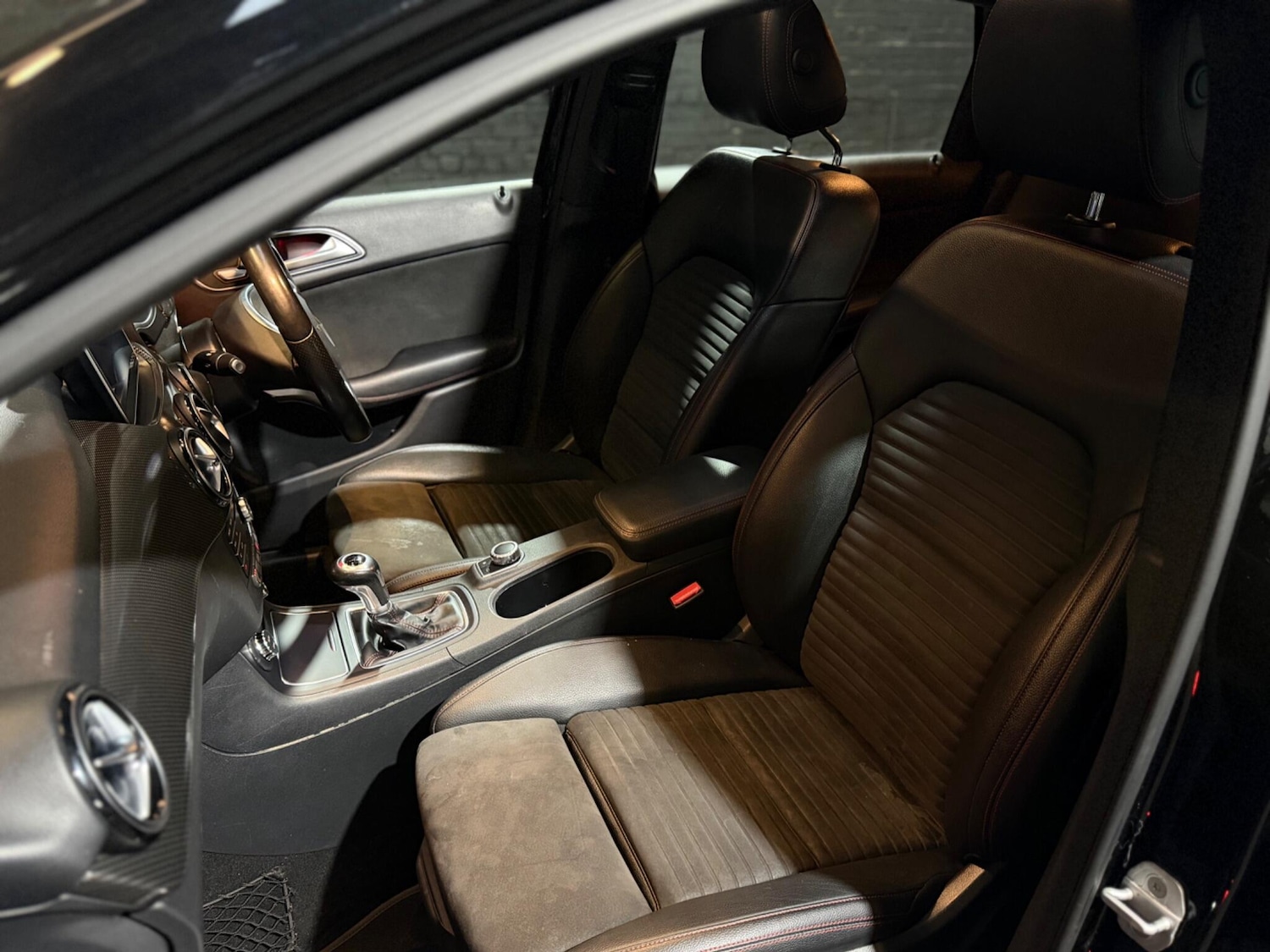 Used Mercedes-Benz B Class 2016 for sale - 77400812: Photo 42