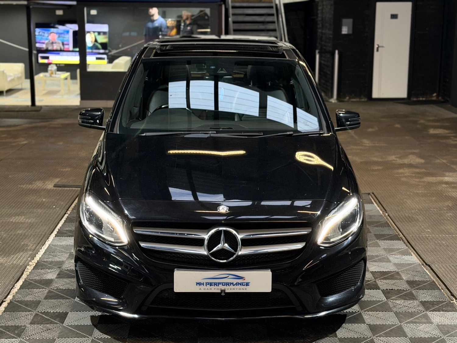 Used Mercedes-Benz B Class 2016 for sale - 77400812: Photo 43