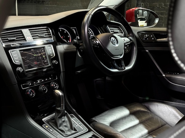 Used Volkswagen Golf 2017 for sale - 76246819: Photo 25