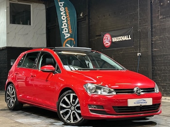 Used Volkswagen Golf 2017 for sale - 76246819: Photo 3