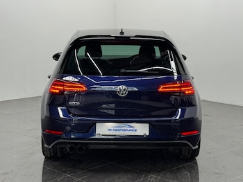 Used Volkswagen Golf 2018 for sale - 78796975: Photo