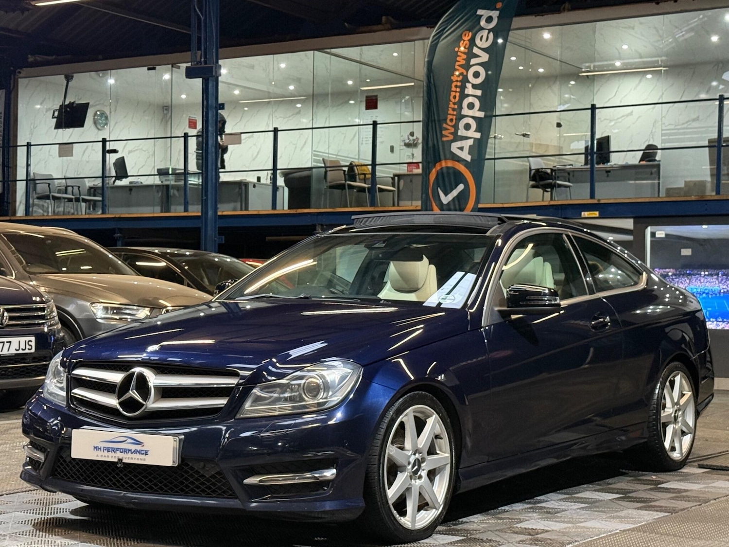 Used Mercedes-Benz C Class 2012 for sale - 76473065: Photo 17