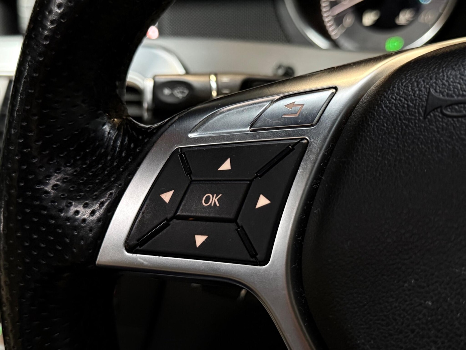 Used Mercedes-Benz C Class 2012 for sale - 76473065: Photo 27