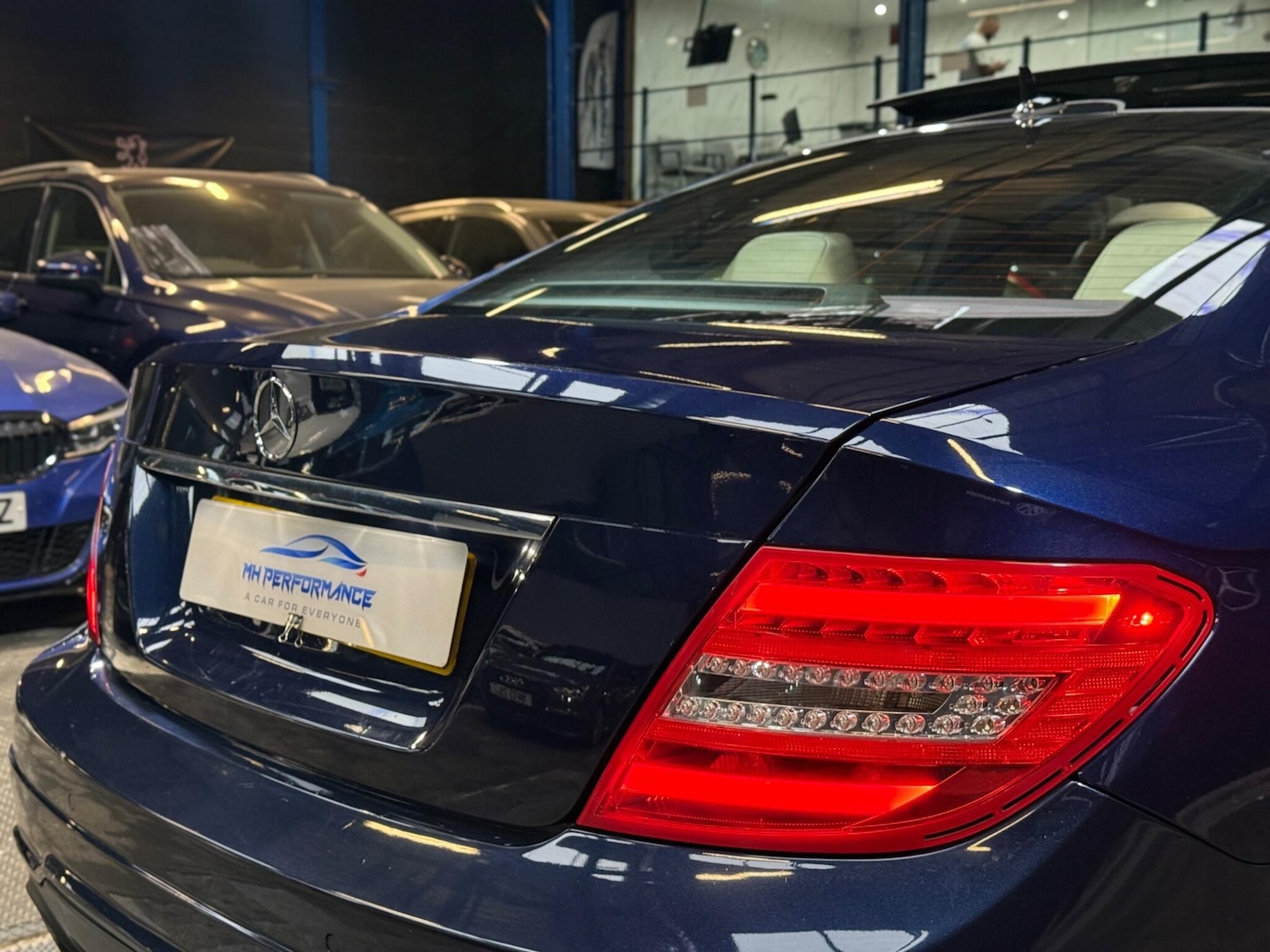 Used Mercedes-Benz C Class 2012 for sale - 76473065: Photo 64