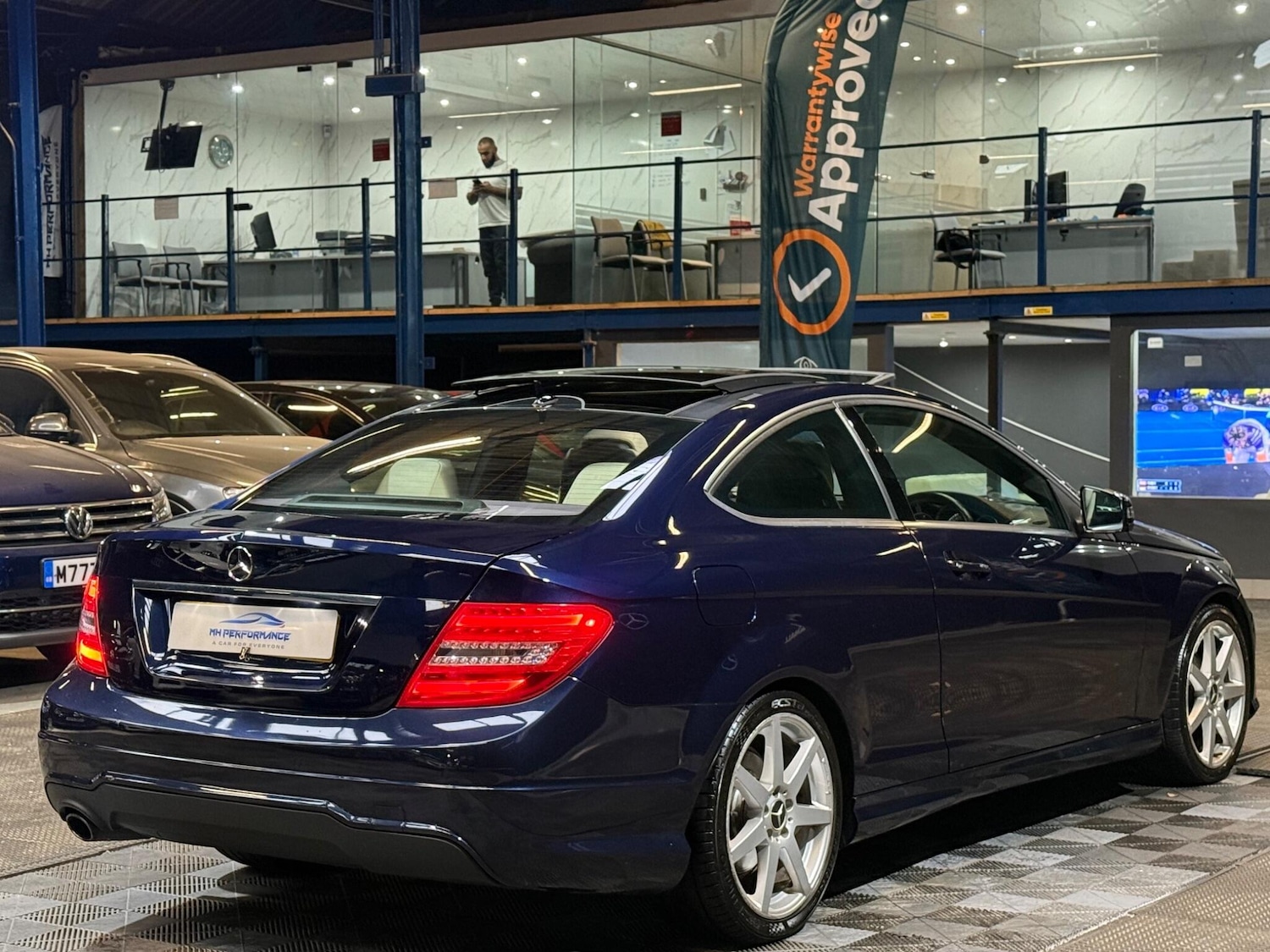 Used Mercedes-Benz C Class 2012 for sale - 76473065: Photo 67