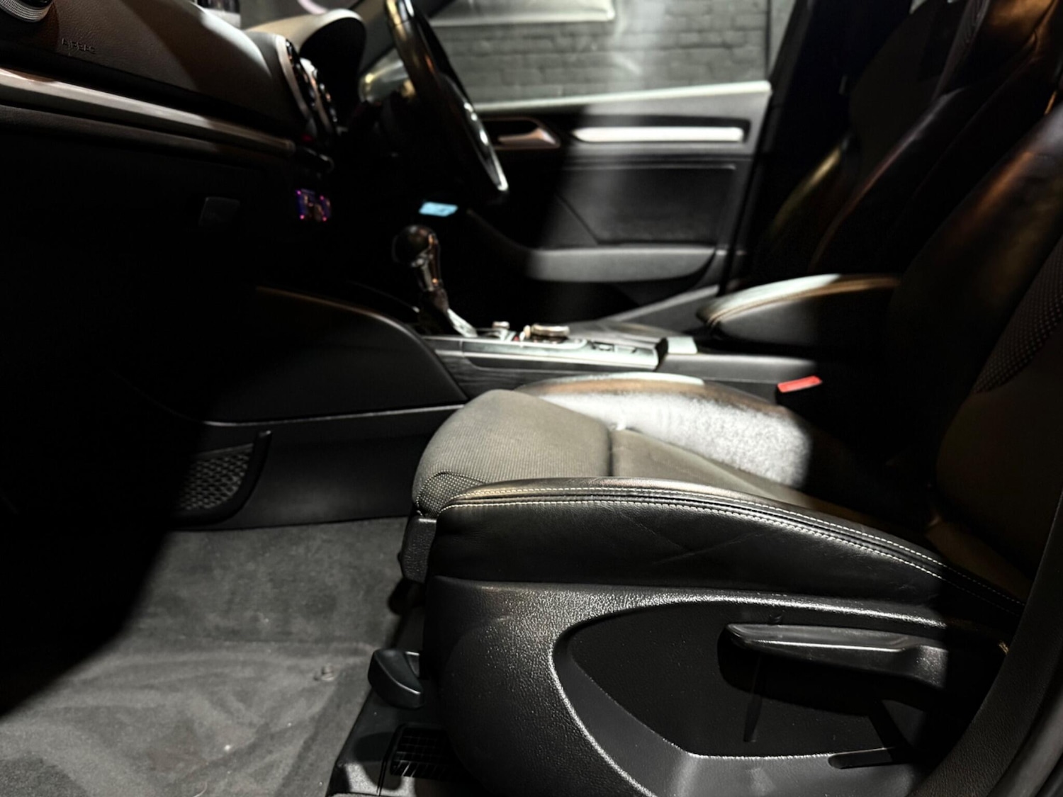 Used Audi A3 2015 for sale - 76538617: Photo 23