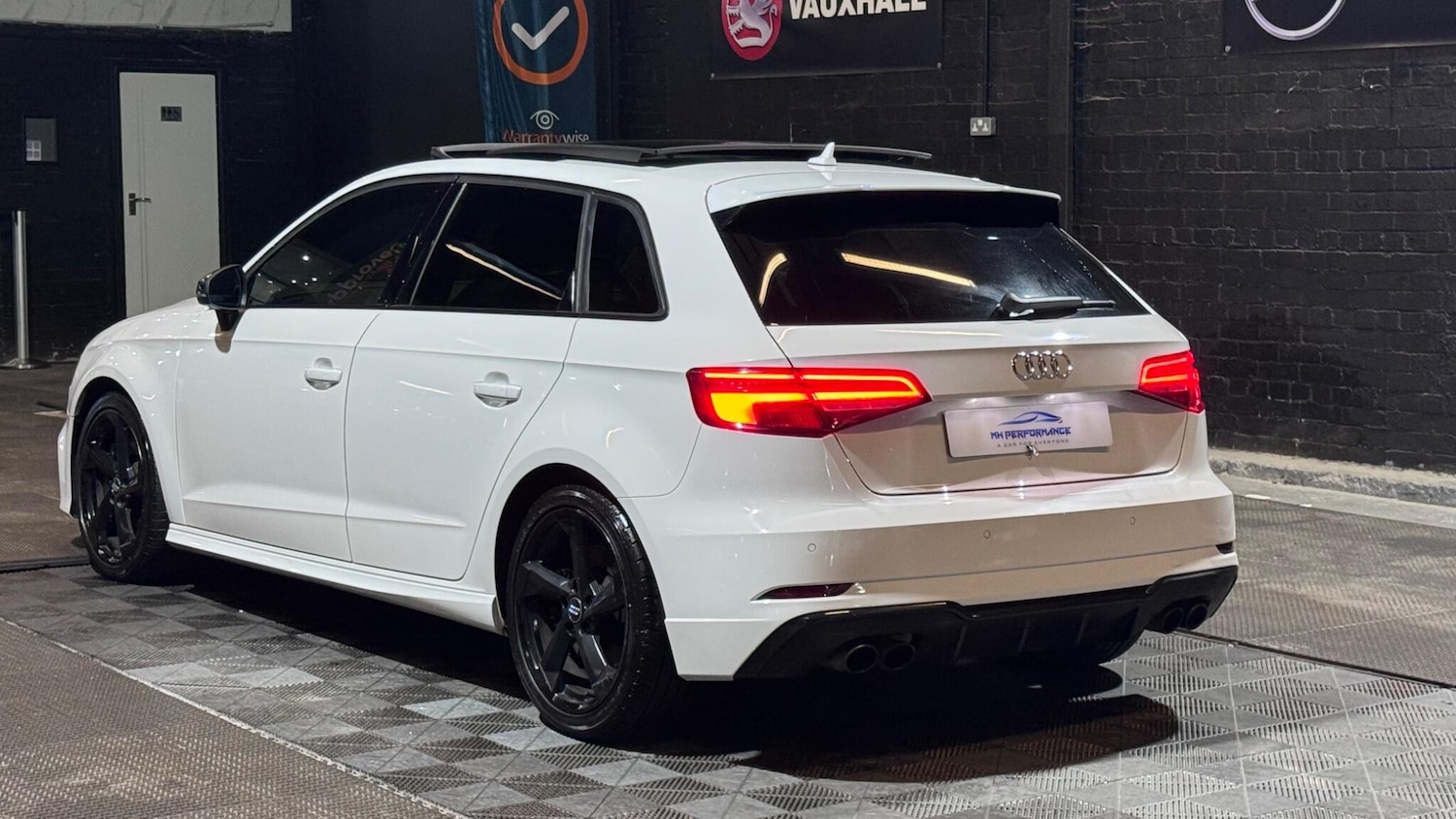 Used Audi S3 2018 for sale - 77156147: Photo 25