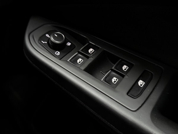 Used Volkswagen Golf for sale - 76247946: Photo 65