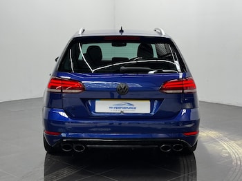 Used Volkswagen Golf 2017 for sale - 78772400: Photo