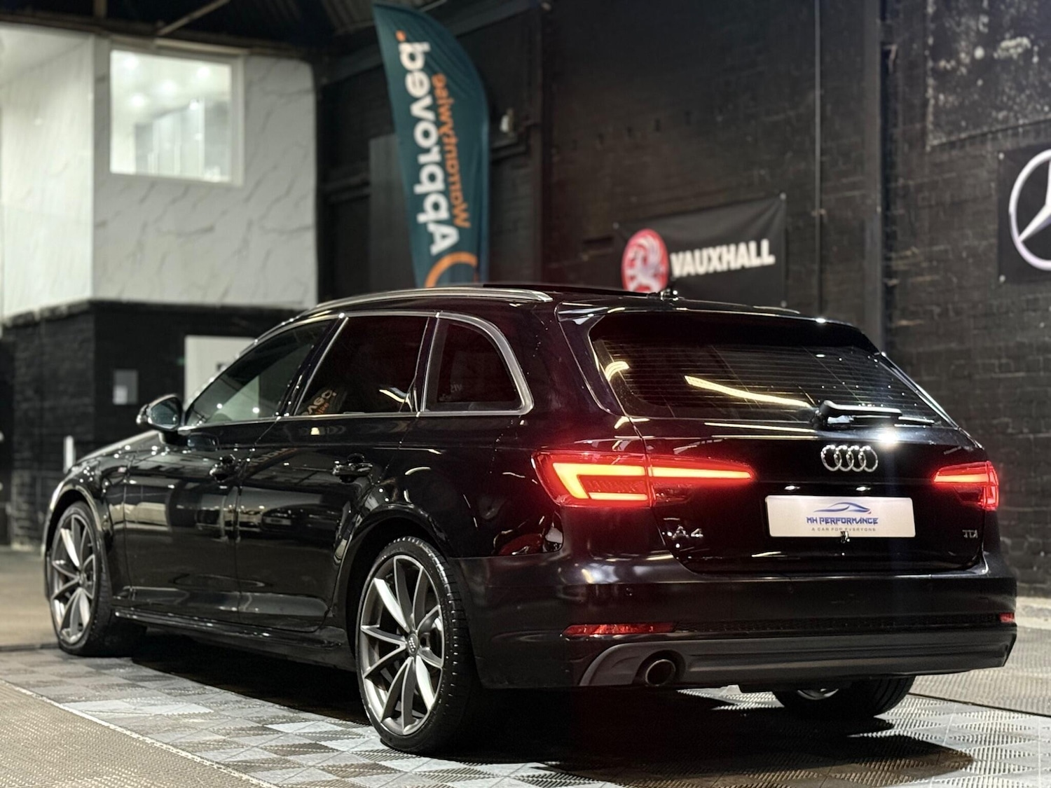 Used Audi A4 Avant 2017 for sale - 76975455: Photo 13