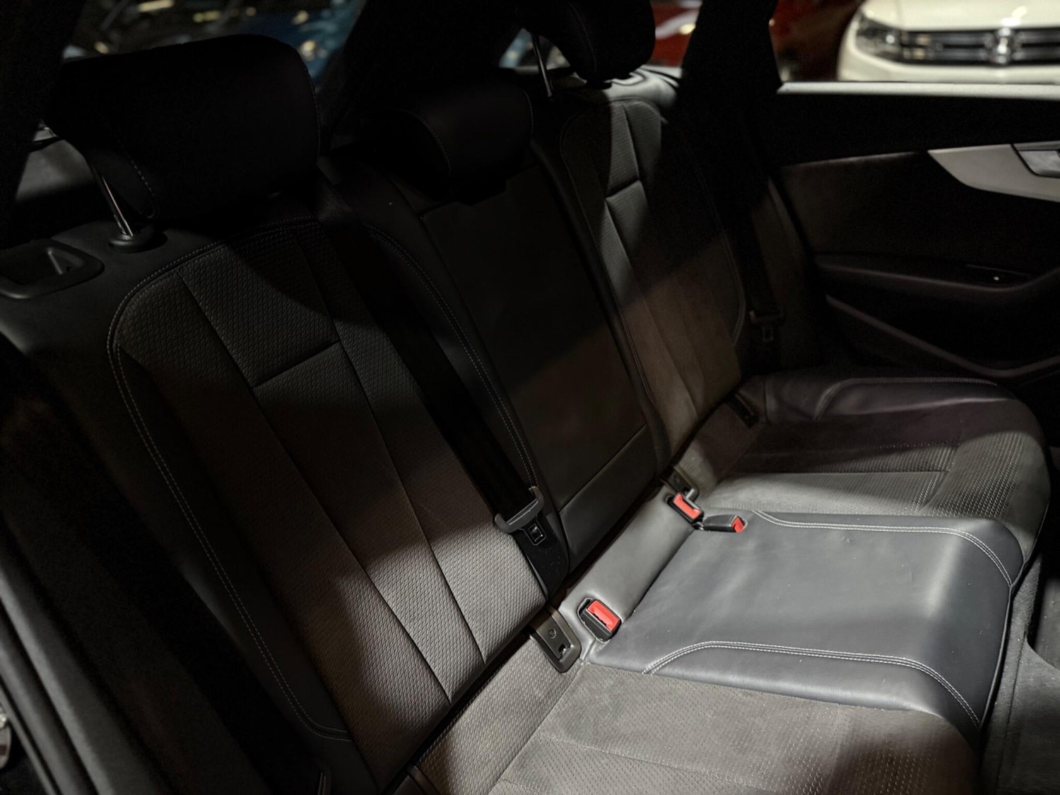 Used Audi A4 Avant 2017 for sale - 76975455: Photo 37