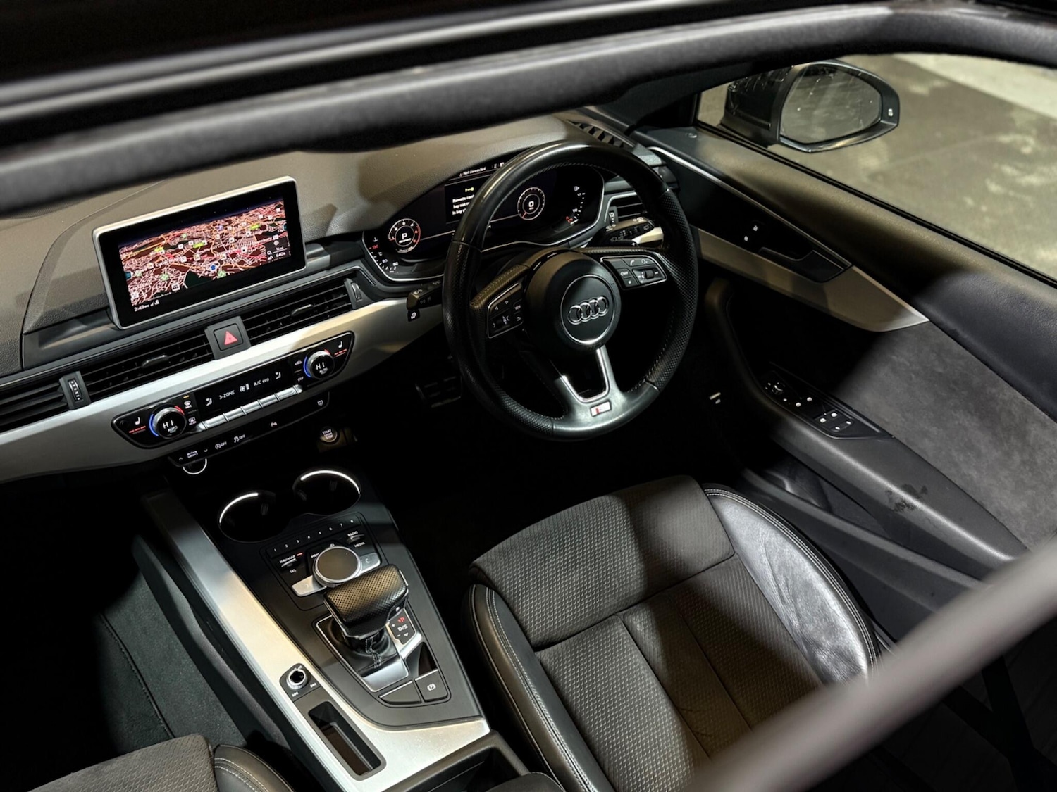 Used Audi A4 Avant 2017 for sale - 76975455: Photo 4