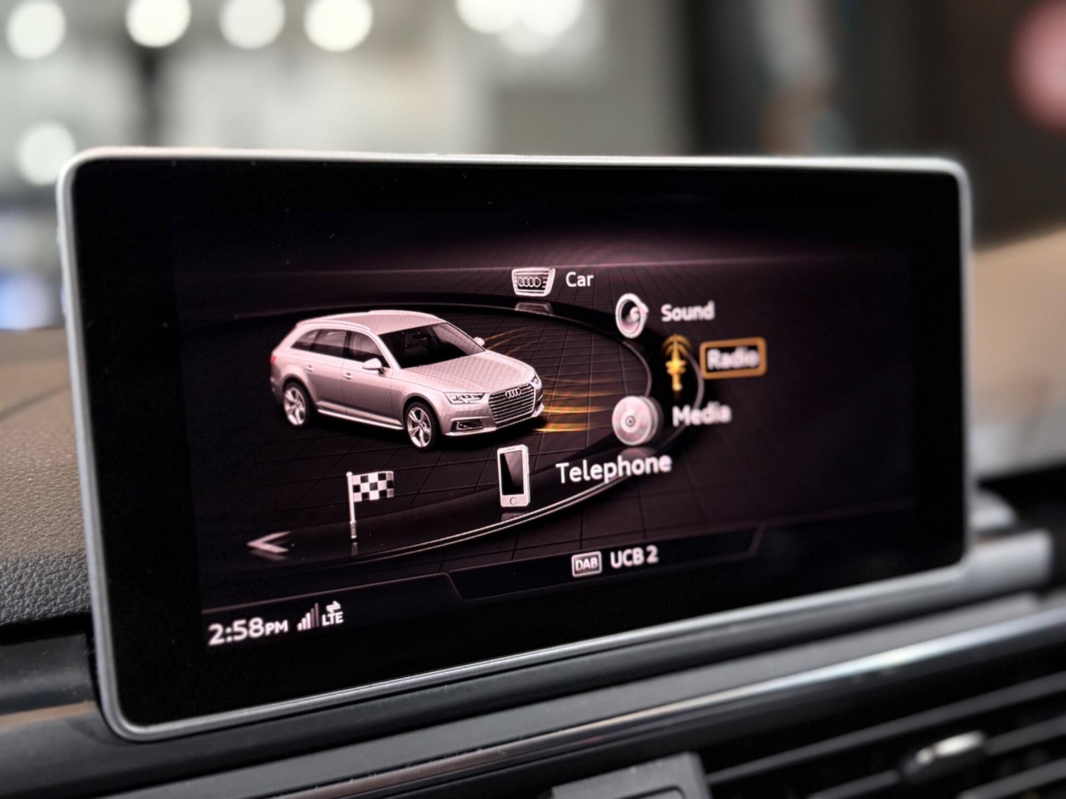 Used Audi A4 Avant 2017 for sale - 76975455: Photo 58