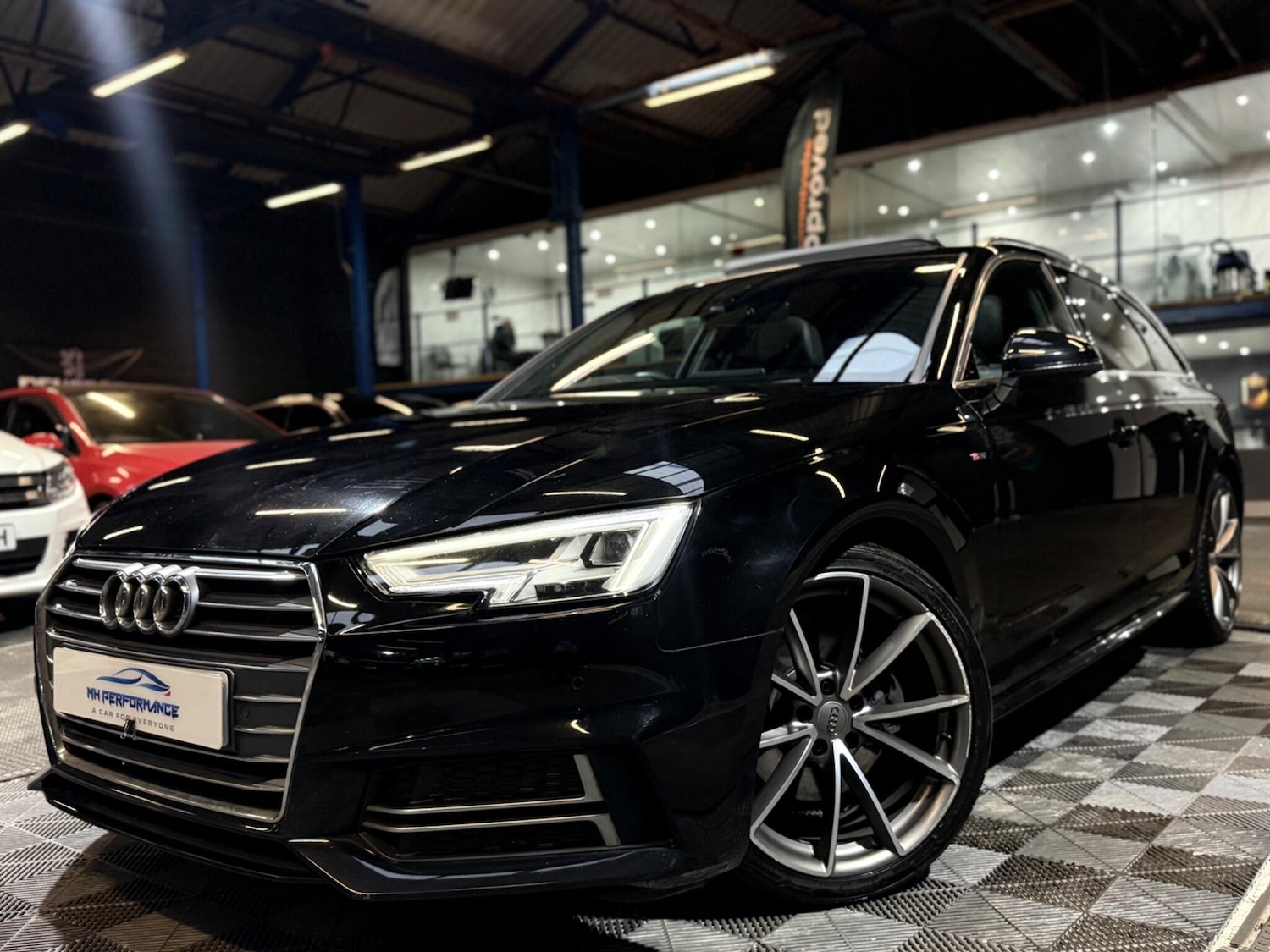 Used Audi A4 Avant 2017 for sale - 76975455: Photo 7