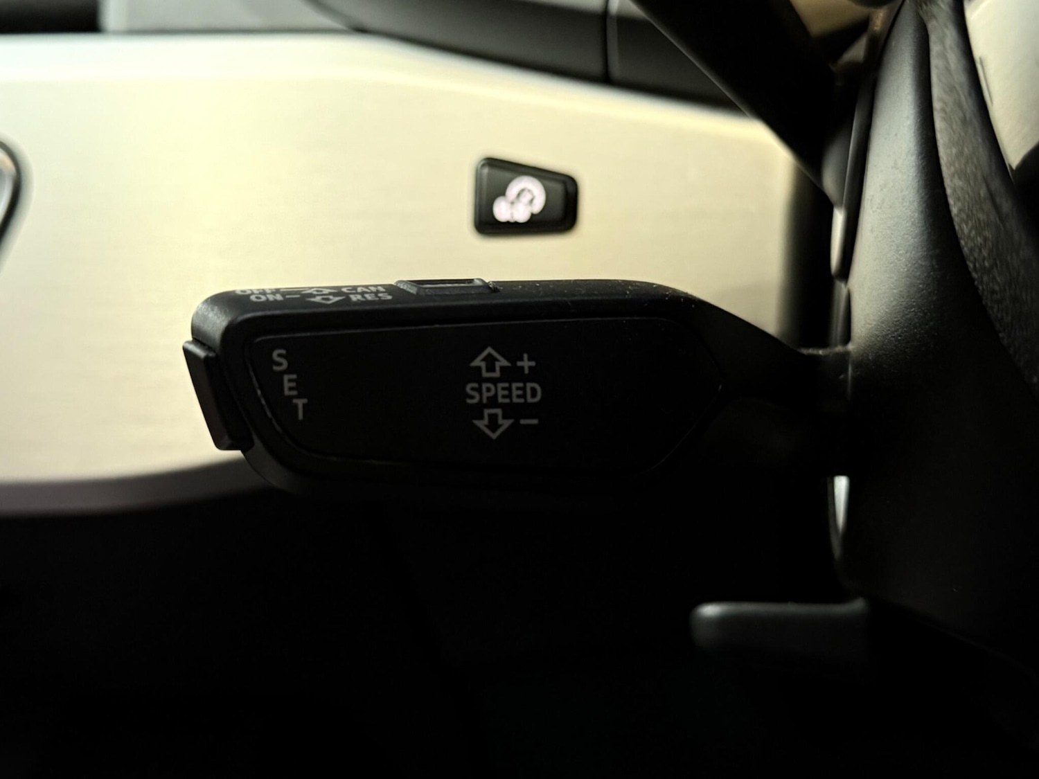 Used Audi A4 Avant 2017 for sale - 76975455: Photo 70