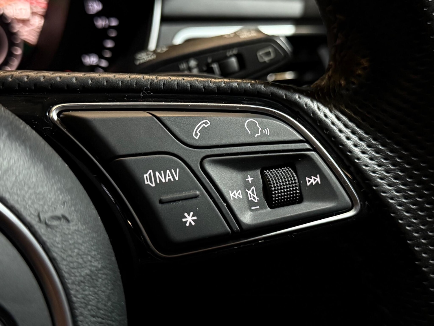 Used Audi A4 Avant 2017 for sale - 76975455: Photo 71