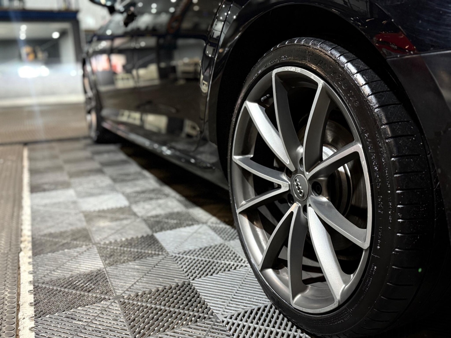 Used Audi A4 Avant 2017 for sale - 76975455: Photo 75